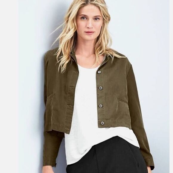 Eileen Fisher Lightweight Cropped Olive Green Button Down Jacket Tencel Linen M - Picture 1 of 10